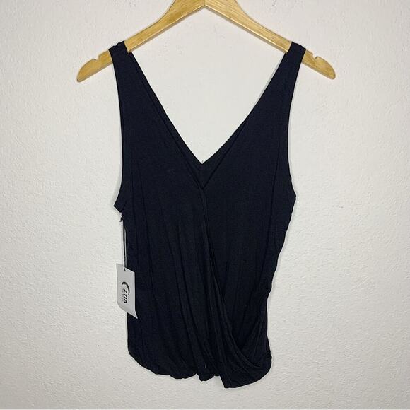 NWT Zyia Active Black Fancy V Athletic Athleisure Tank Top Size Small - Picture 4 of 11